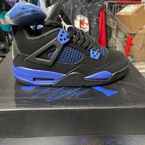Big Kids Jordan Retro 4 Blue Thunder Size 4.5. New with box. Ships fast.